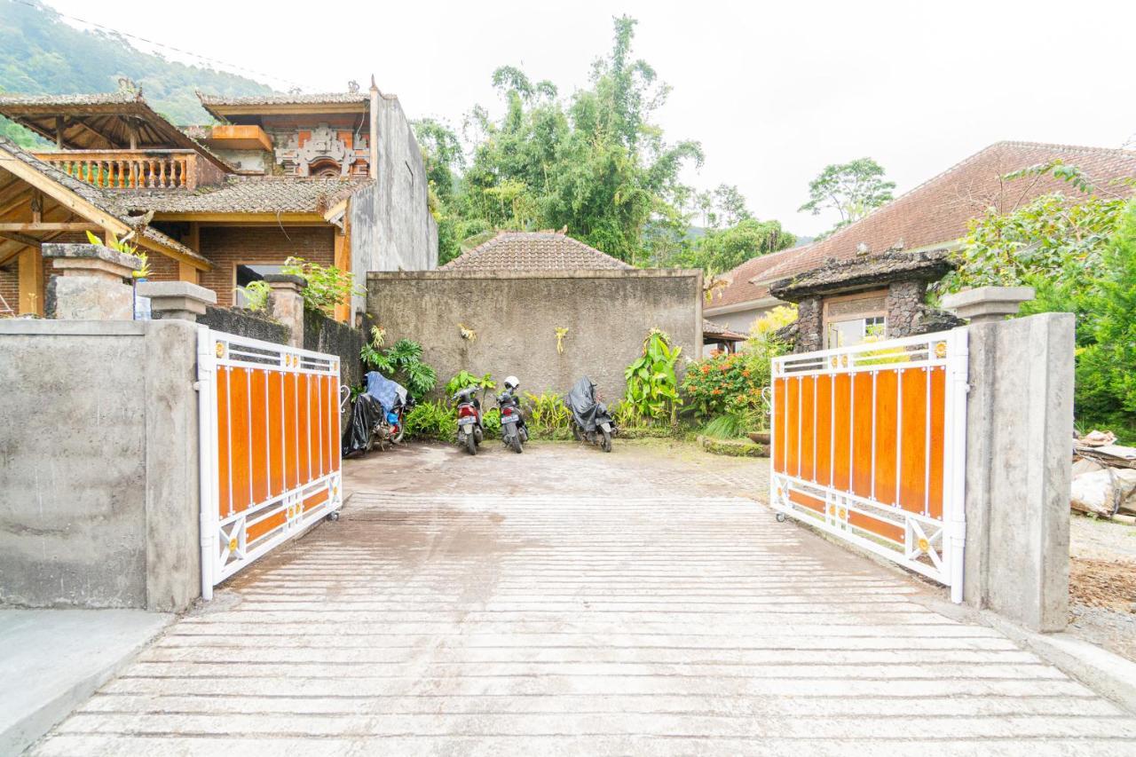 Вилла Four Monkeys House Бедугул Экстерьер фото